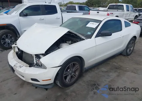 2011 Ford Mustang V6 Premium z USA, uszkodzony, nr VIN 1ZVBP8AM5B5149723